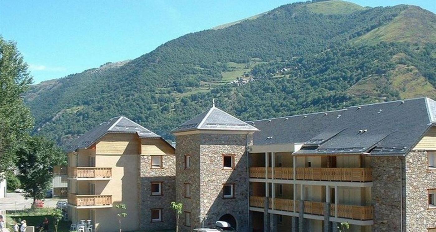 Appartement Tres Agreable Dans Belle Residence, Classe 3 Etoiles Par Le Comite Departementale Du Tourisme En Haute Garonne Bagnères-de-Luchon エクステリア 写真